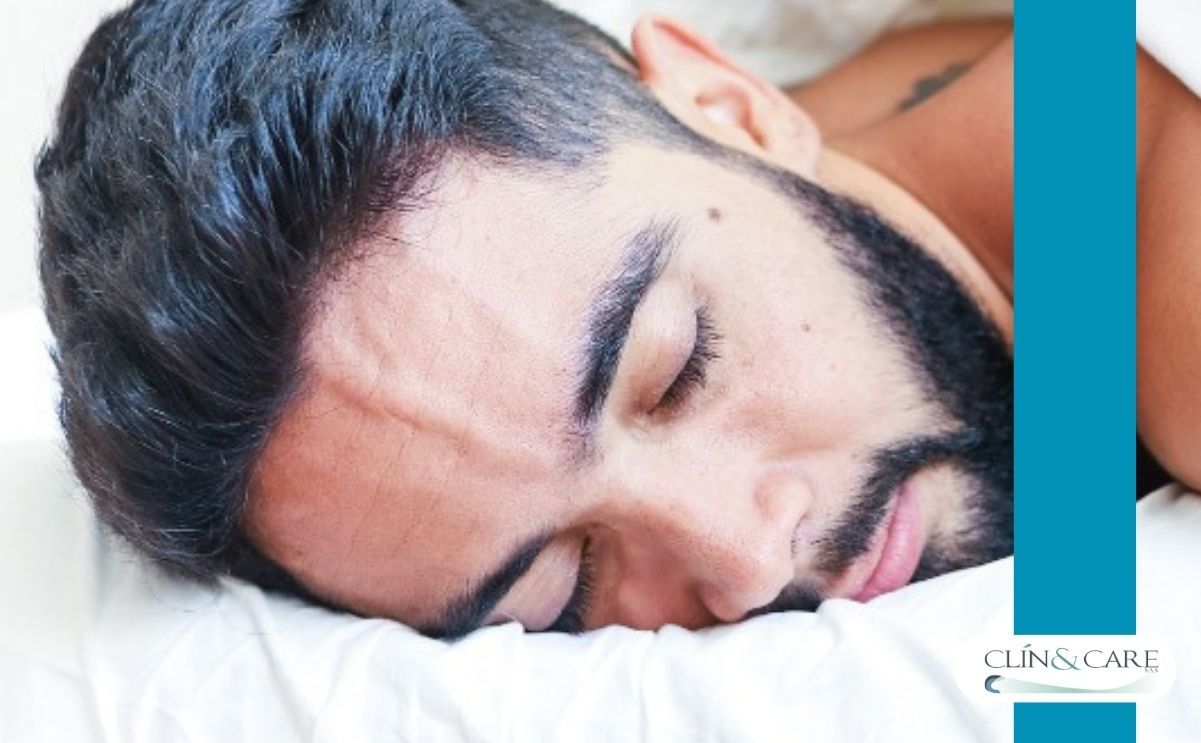 Arrugas del Sueño: Cómo Tu Posición al Dormir Puede Afectar tu Piel